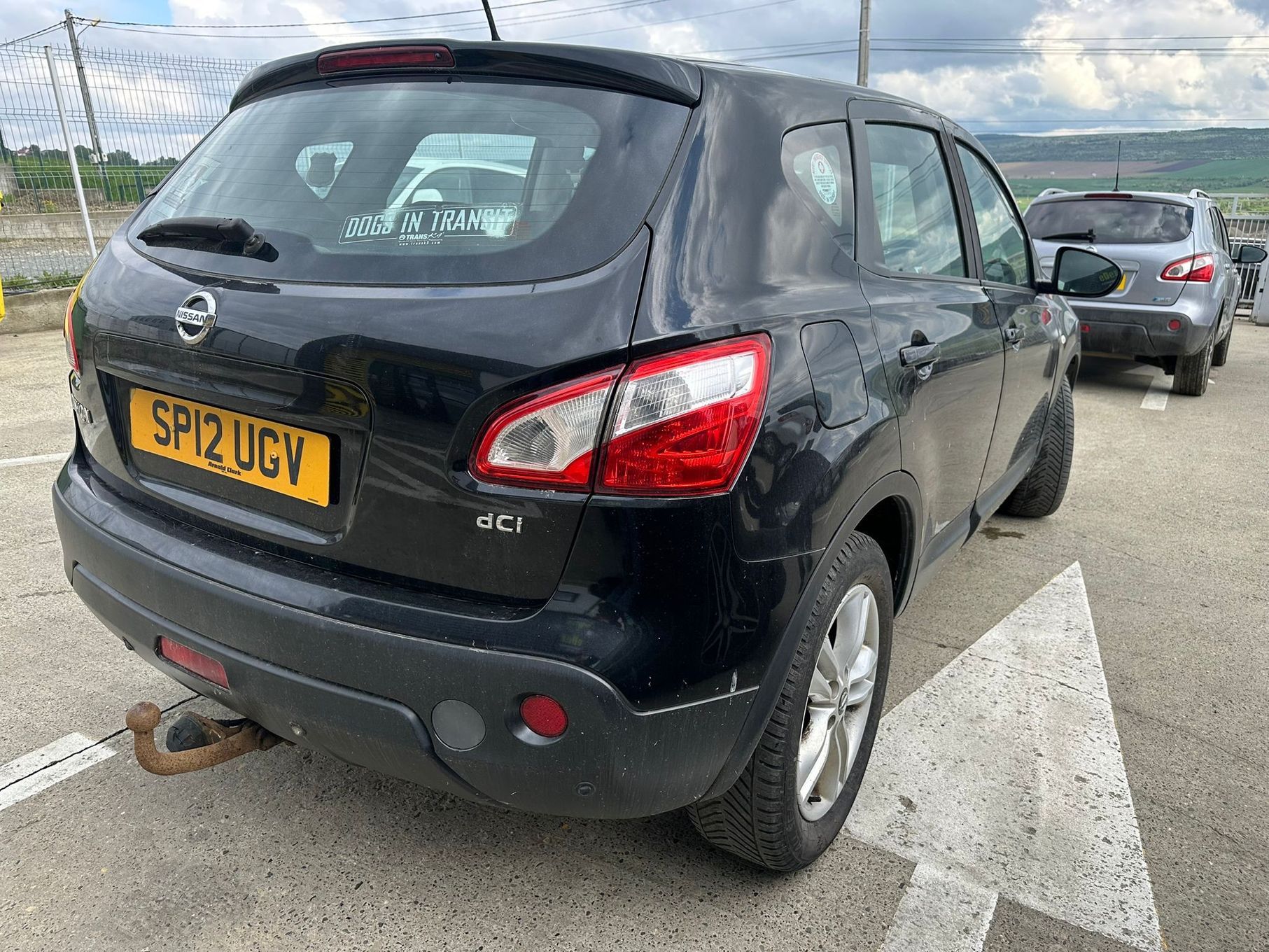 Dezmembrez / Dezmembrari / Piese / Accesorii Nissan qashqai facelift 2012 1.5 dci K9K 110 cp negru Z11