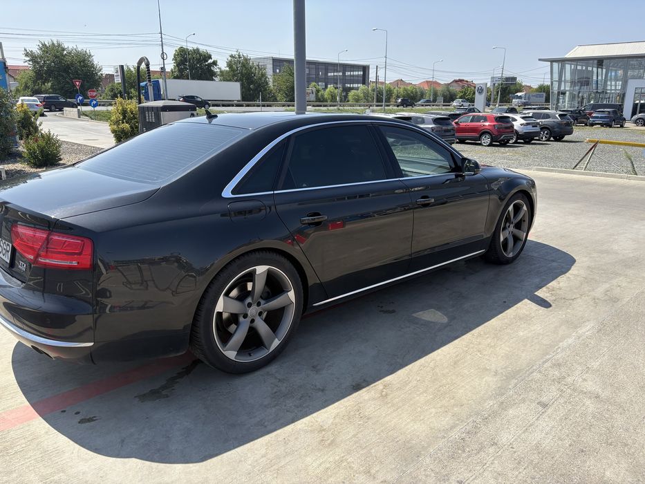 Vand Audi A8 Long!!!