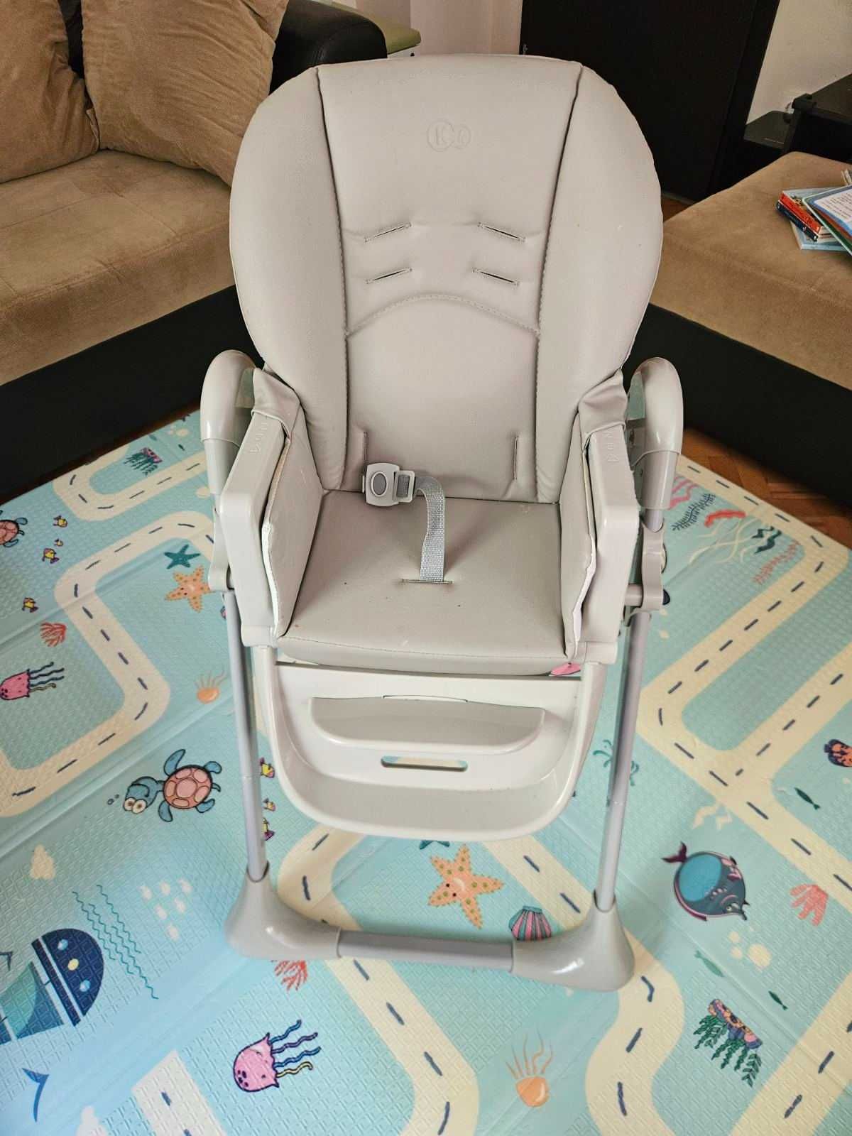 Продавам бебешко столче за хранене Kinderkraft Yummy Baby High Chair