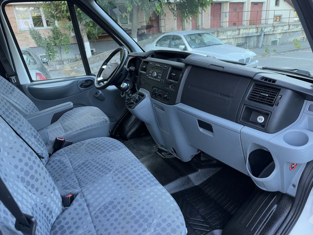 Ford Transit 8+1 Locuri 101 Cp Euro 5