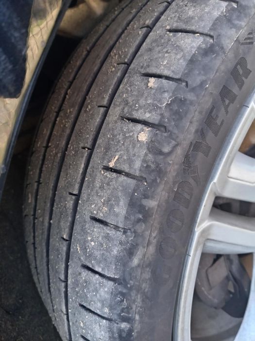 Vând jante r19 Audi