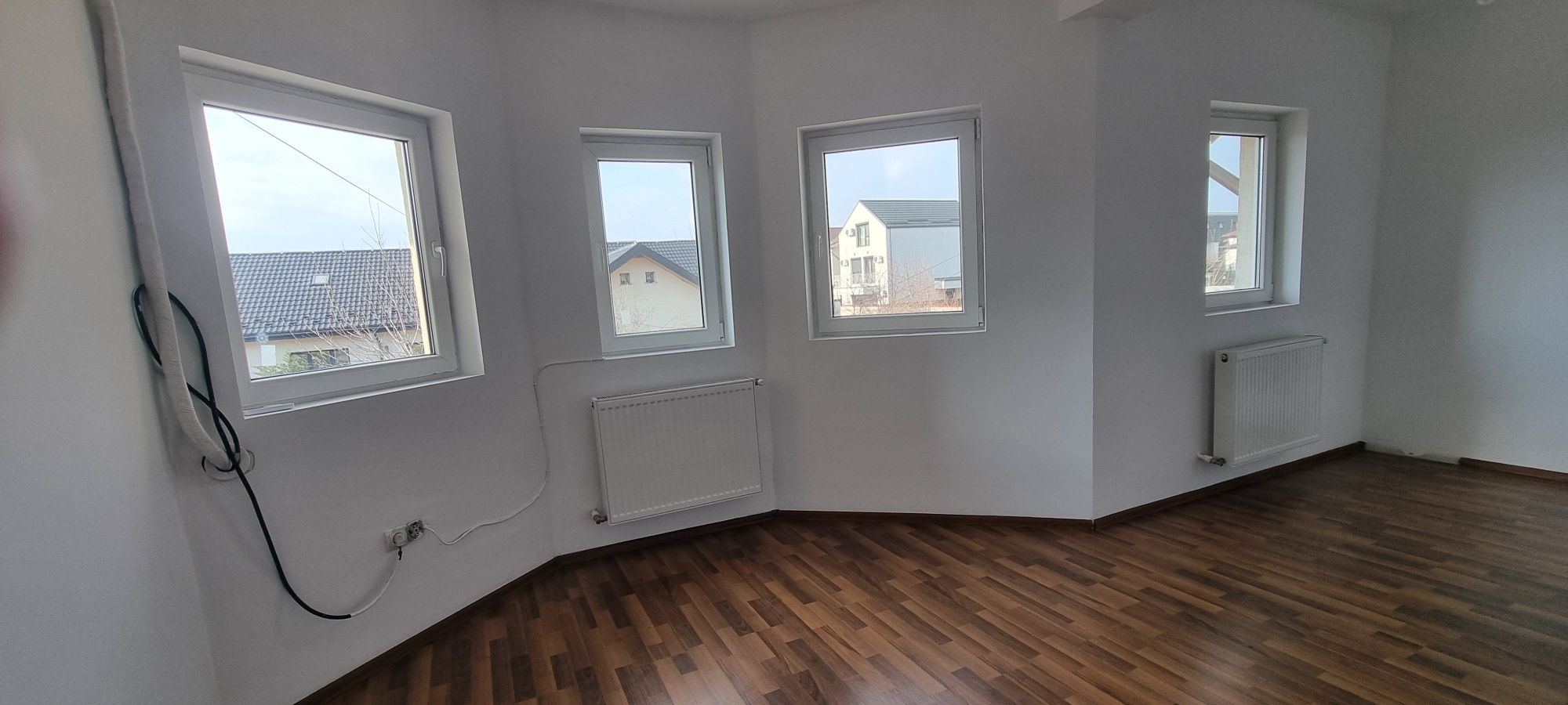 Proprietar vând Vila P+1+M Popești-Leordeni