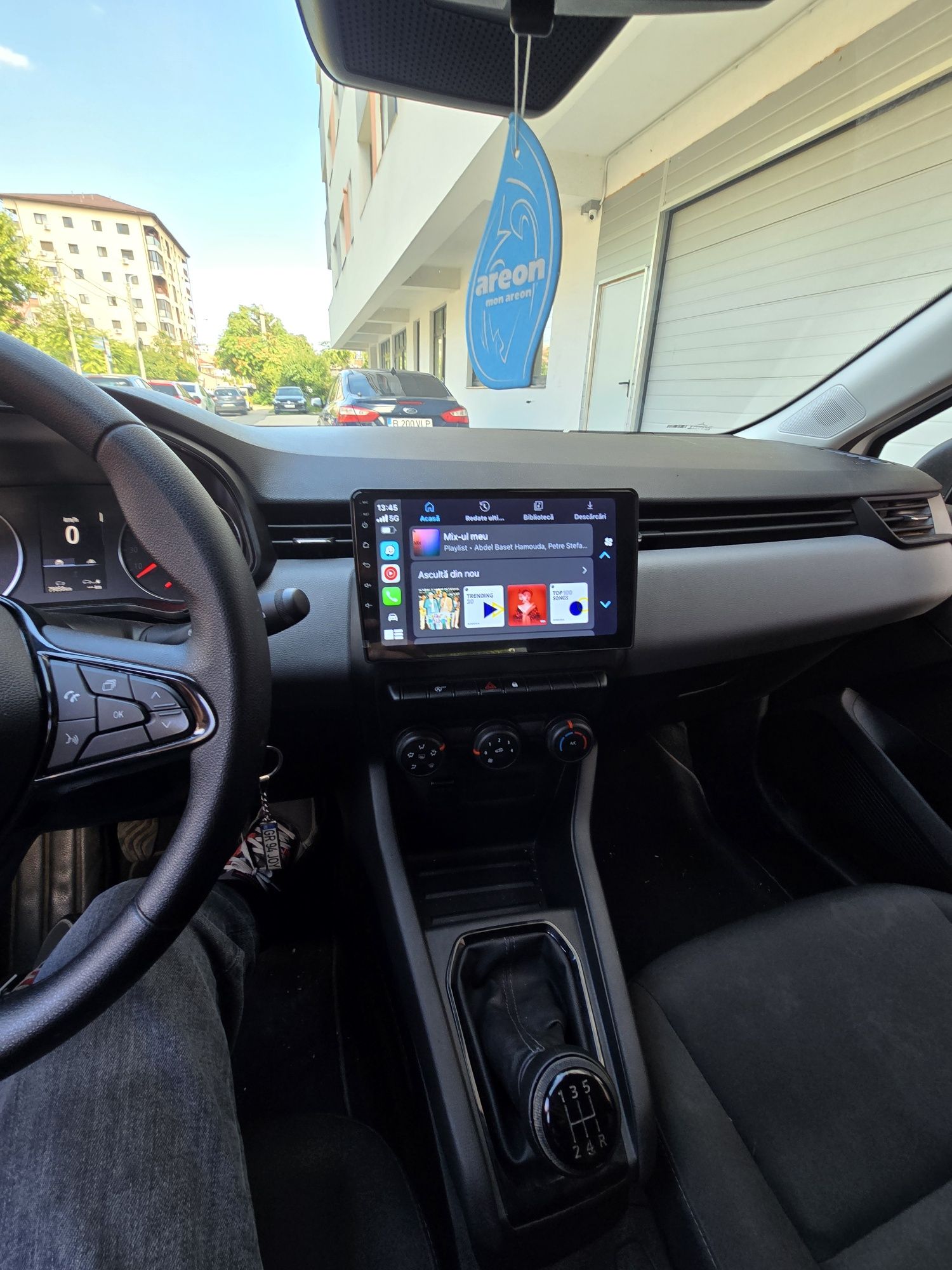 Navigatie android Clio 5 Waze YouTube GPS Carplay cooler