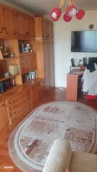 Apartament de 3 camere zona TRIAJ,