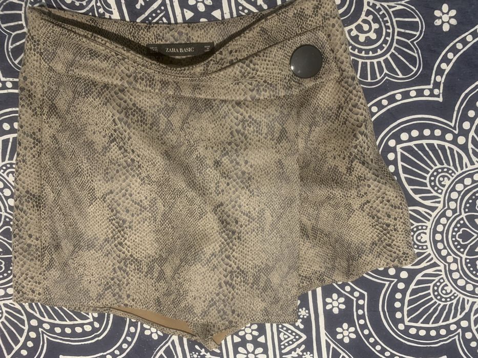 Лот стилни дамски поли