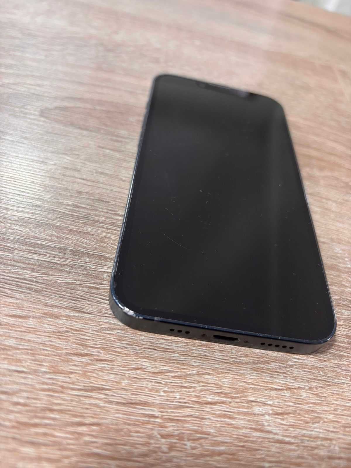 Продавам Мобилен Телефон Iphone 14 128Gb Батерия 84%