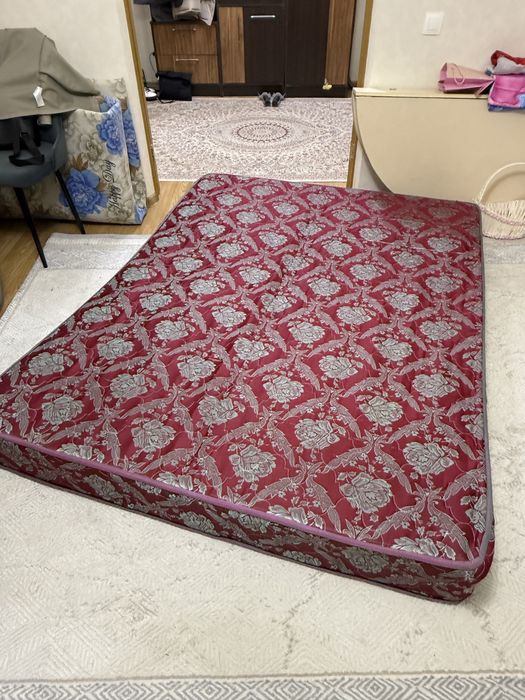 Бесплатно матрас, только самовывоз