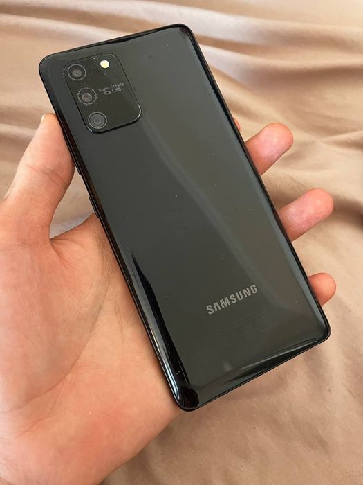 Samsung S10 lite