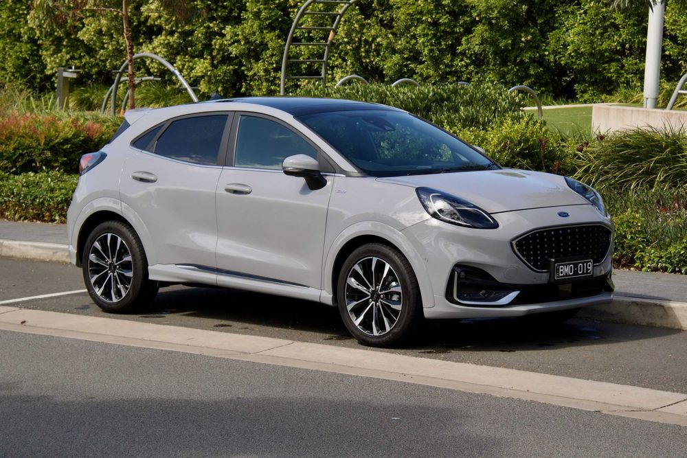 Dezmembrez Ford Puma