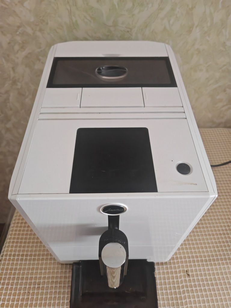 Jura A1 pianowhite