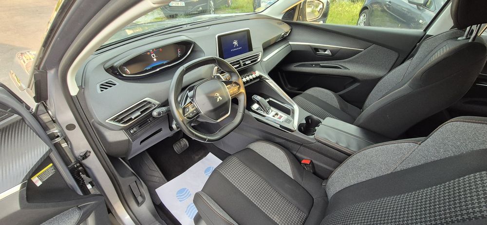 Peugeot 3008  1.5 Diesel Automata