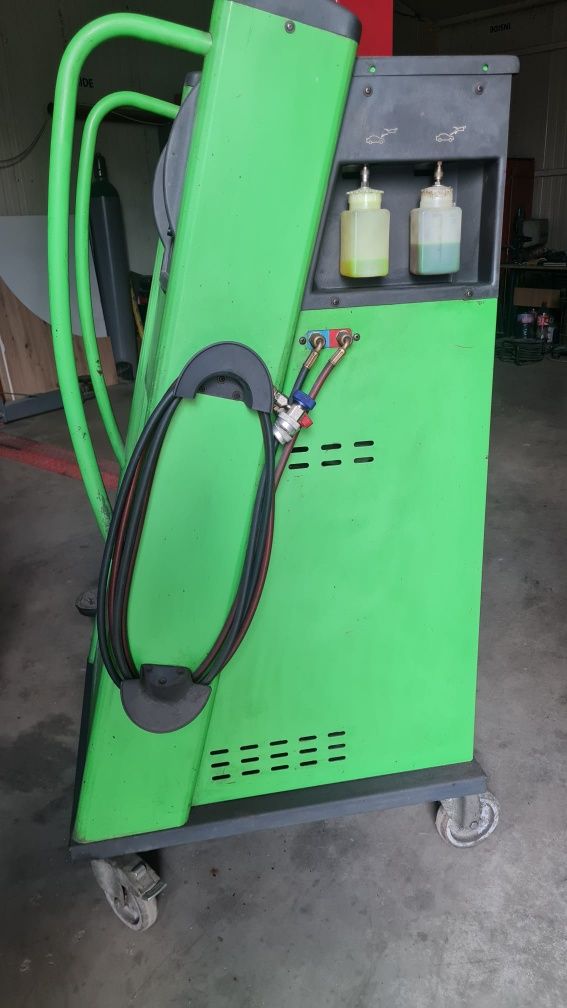 Aparat incarcare freon