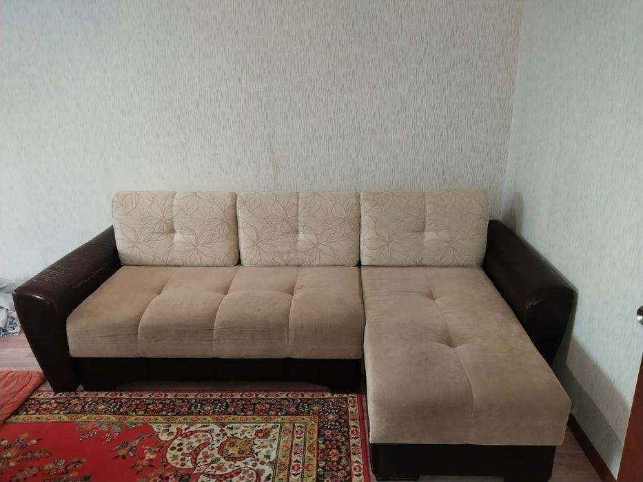 Продам диван б/у
