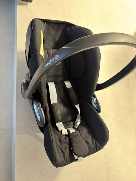 Scoica cybex T cloud plus baza isofix 360 plus adaptori balios