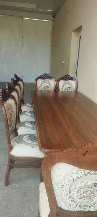 Stol stul sotiladi holati yaxshi materiali chinordan