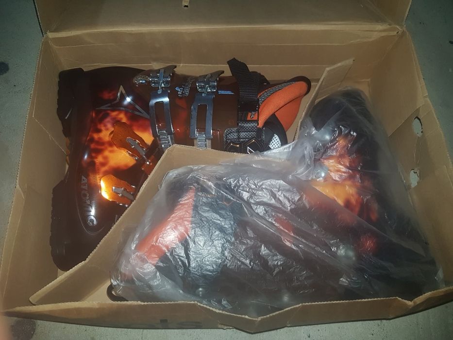 Clapari Atomic burner