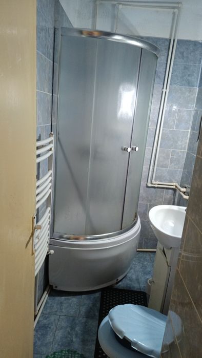 Vând apartament 2 camere Târgu Jiu