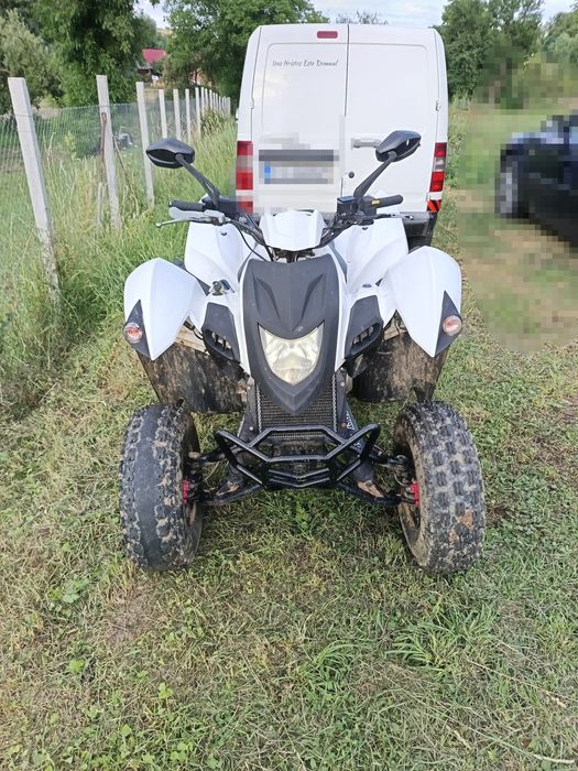 Vând ATV înmatriculat