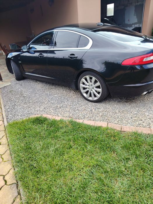 Vând Jaguar Xf 3.0