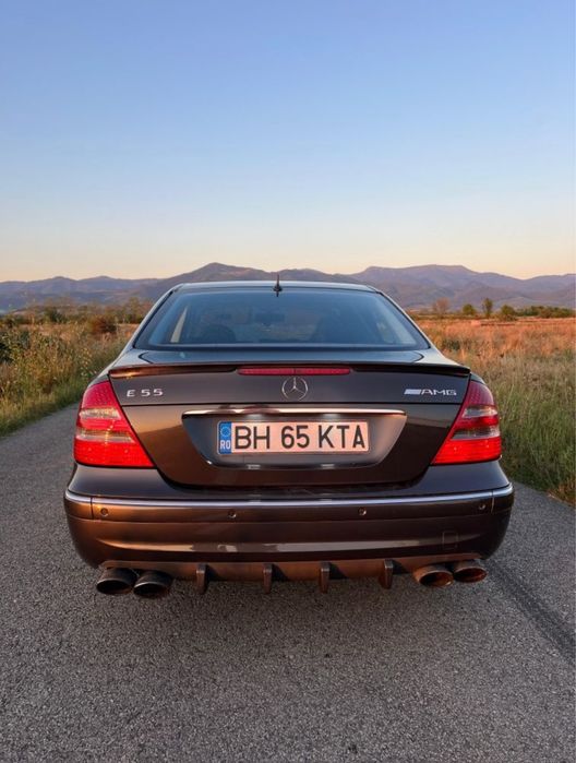 Mercedes E55 AMG w211