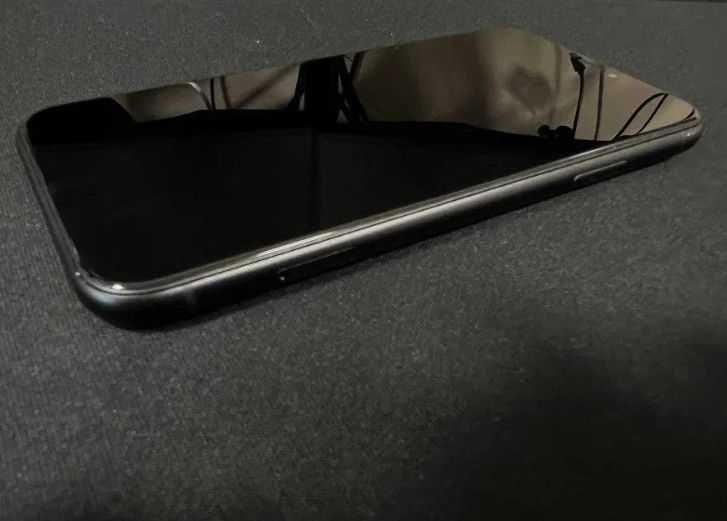 Смартфон Apple iPhone XR 128GB