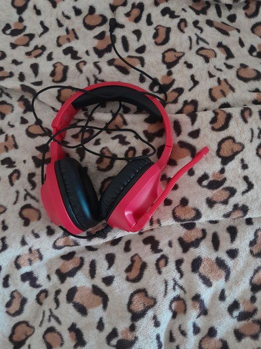 Продам провадной наушники