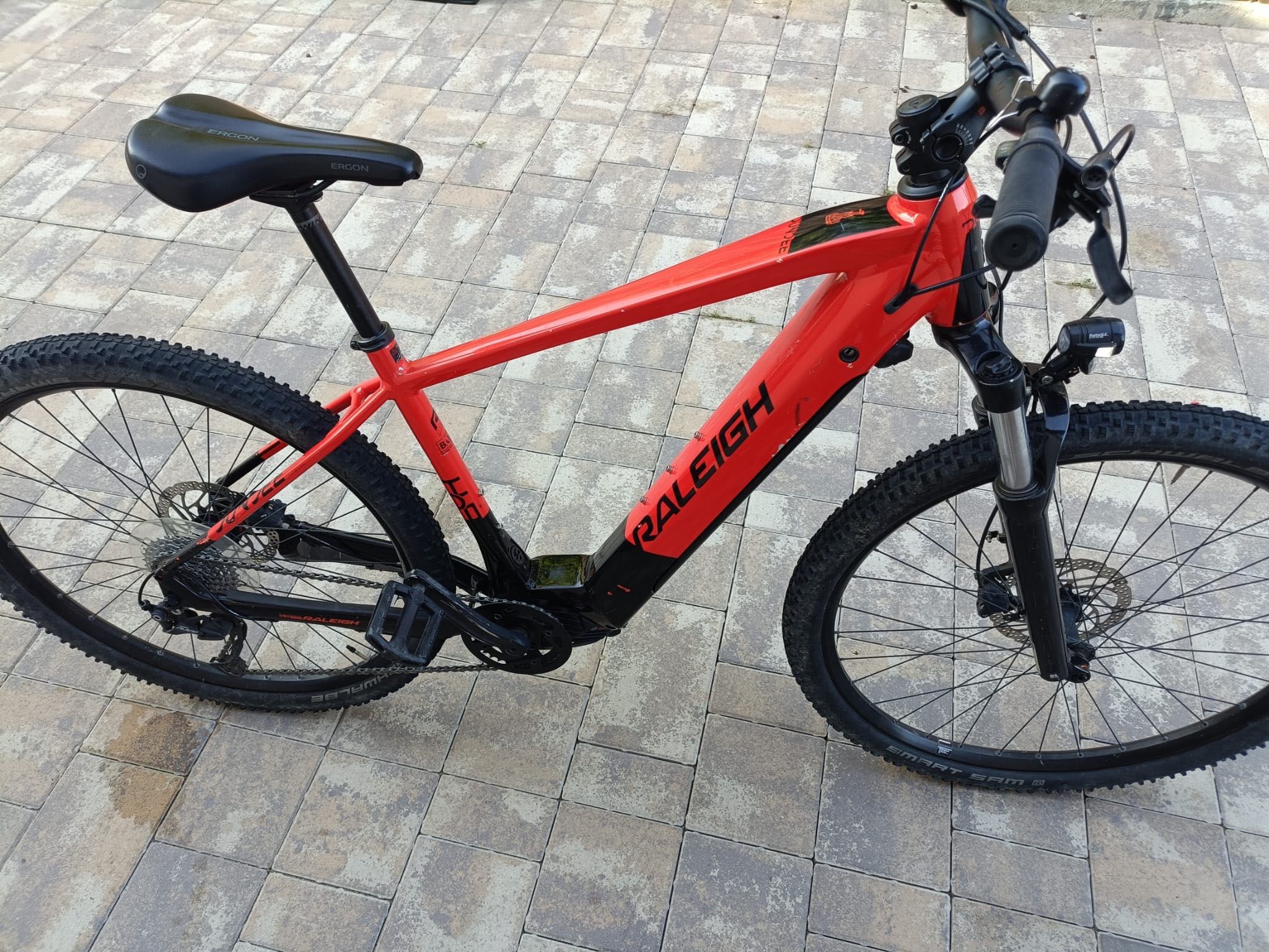 Bicicleta electrica RALEIGH DUNDEE 9