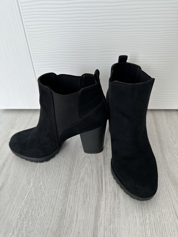 Botine piele naturala, marimea 36