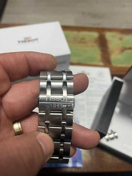 Ceas automatic Tissot T-Classic Couturier Cronograf T035.627.11.051.00