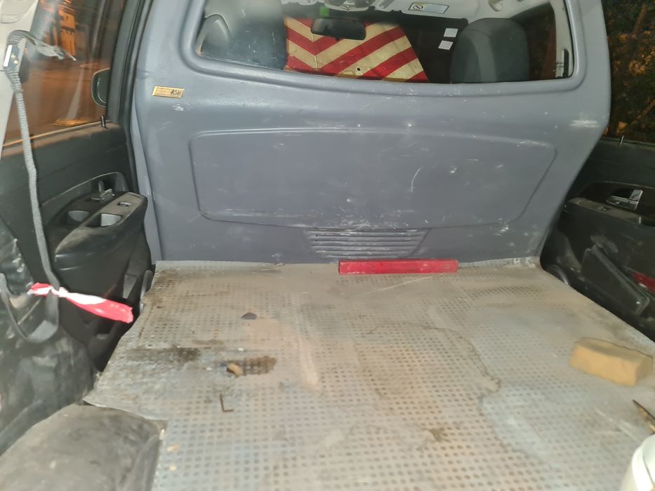 Panou despartitor Ssangyoung Rexton autoutilitara