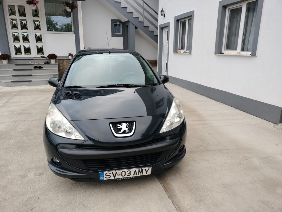 Vând autoturism peugeot 206