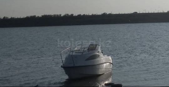 Катер Вектор Си620