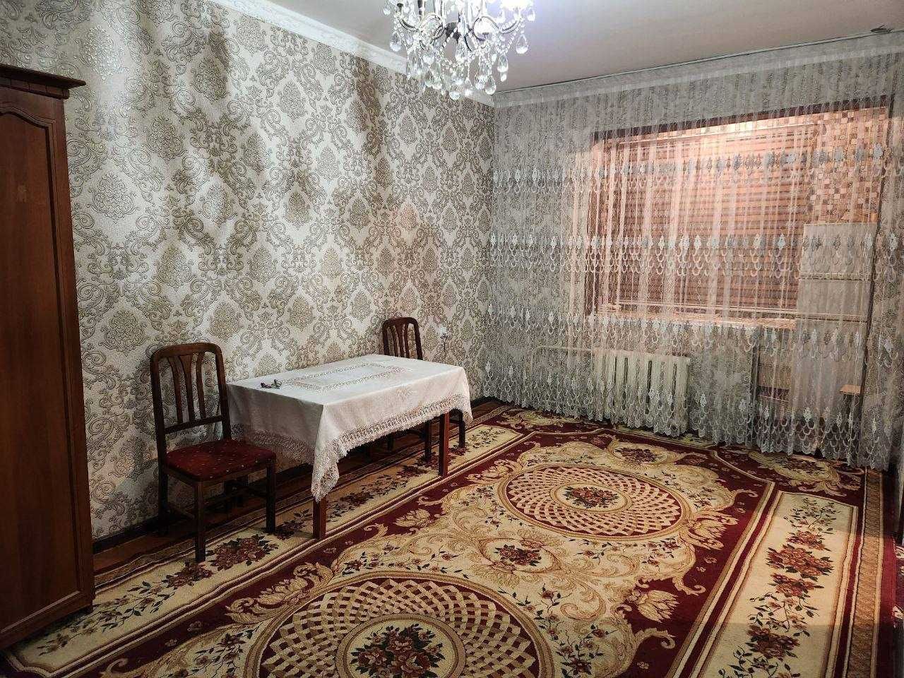 Сдаётся квартира юнусабад шахристанский метро 1,2-комнатная 300 у е