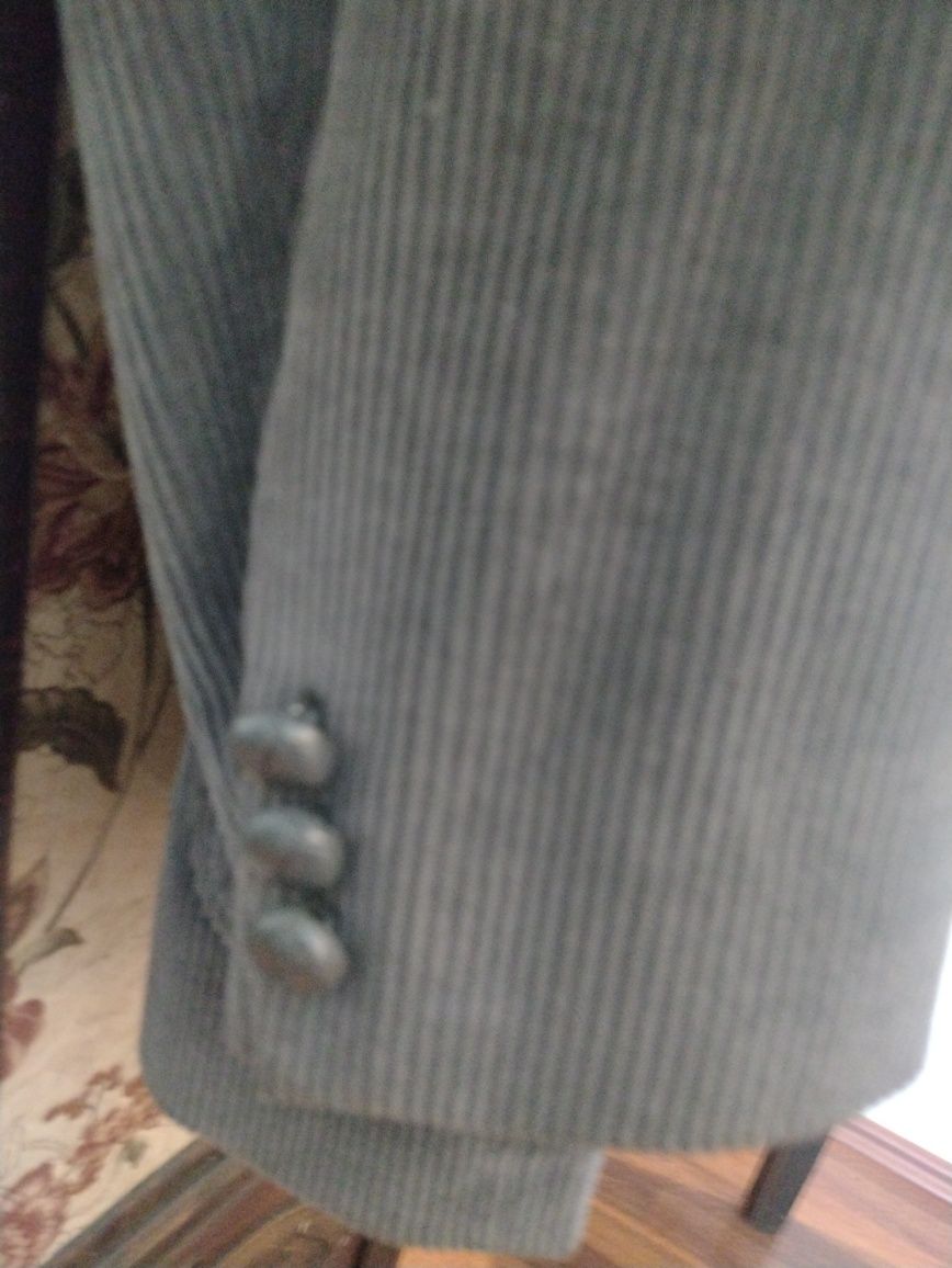 Cravata Christian Dior cu sacou casual cadou