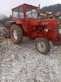 Vând Tractor Utb 650