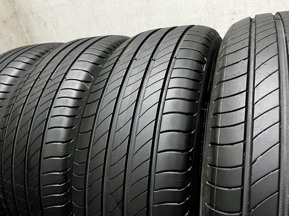 DOT:21г. 215/60/16 MICHELIN, 6мм