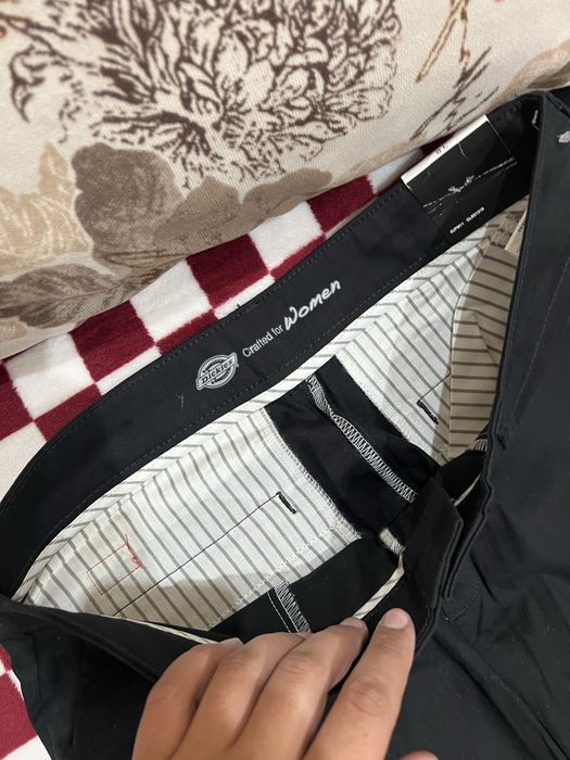 Vand pantaloni dickies