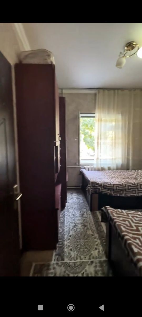Срочно продаётся! 5-ком кв более 100 м², 1-ый этаж подвал метро рядом