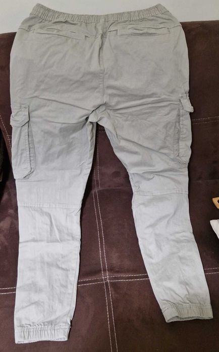 ZARA Карго панталони