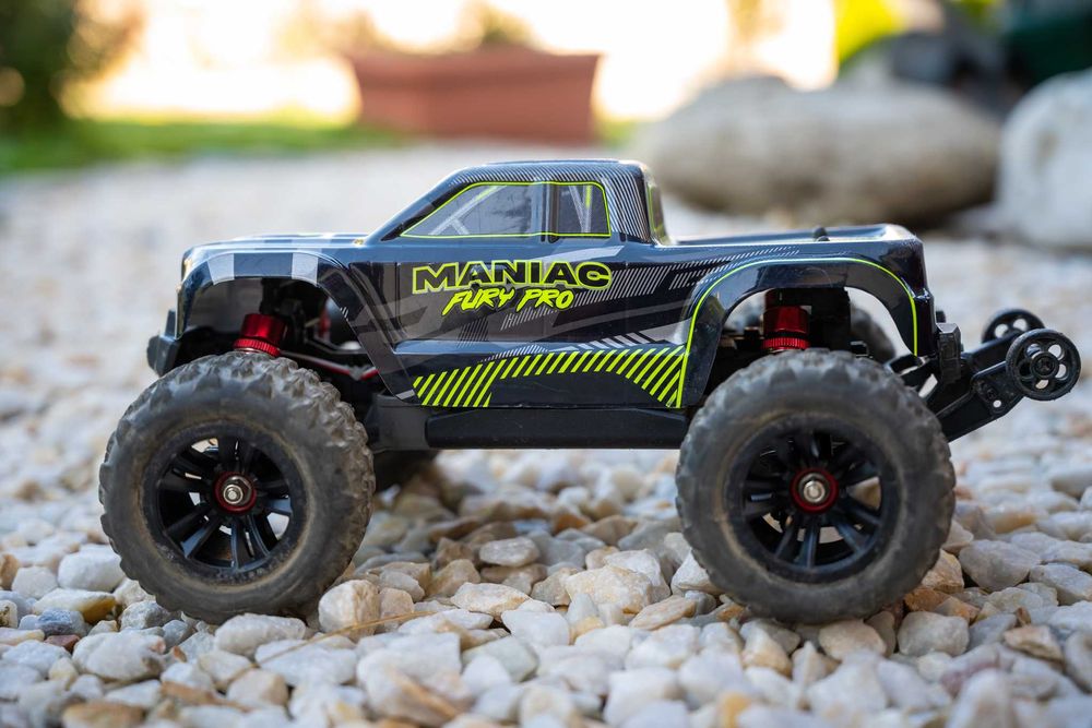 RC кола TRAXXAS MJX 16208 R/C Hyper GO Fury Pro Monster Truck