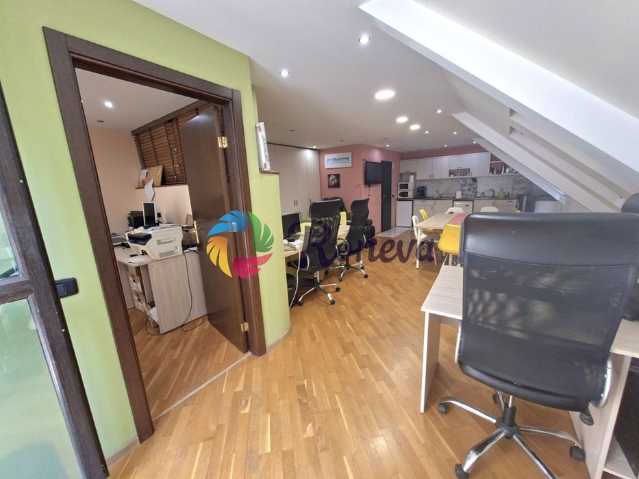 Дава се под наем Офис в Варна, Червен площад - 50 кв.м за 398.82 € - Снимка #5