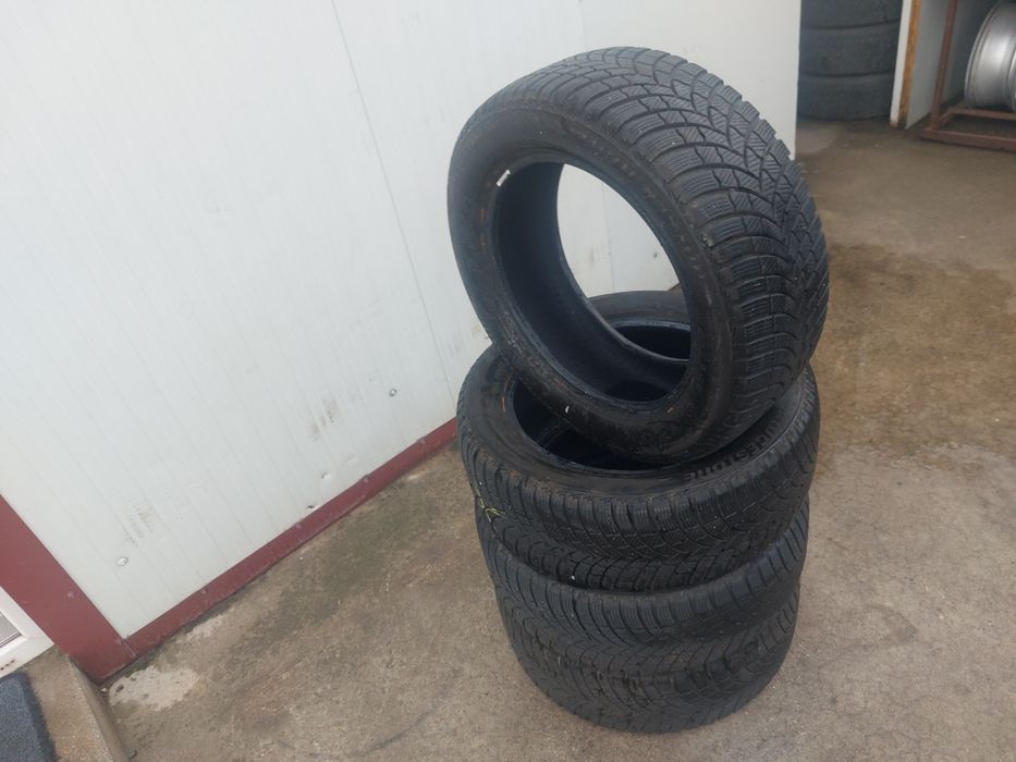 125 lei bucata! Set anvelope M+S/IARNA 205 55 16 Bridgestone