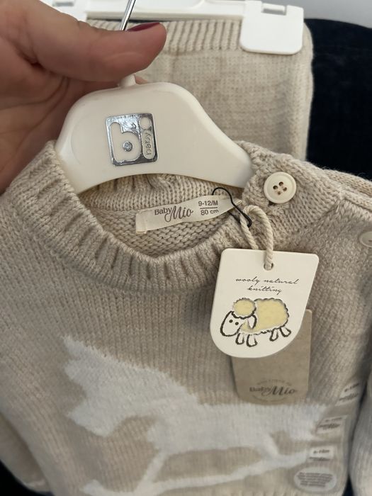 Set tricotat bej. Nou. 9-12 luni