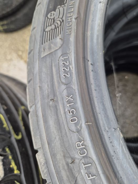 225 40 18 Michelin Pilot Sport