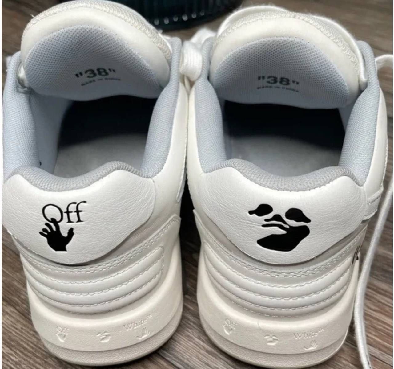 Adidasi OFF-WHITE Out Of Office