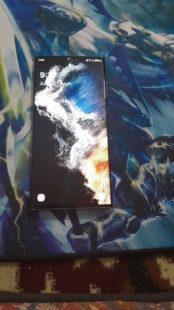 Samsung geleksi s22 ultira  Xotira 256