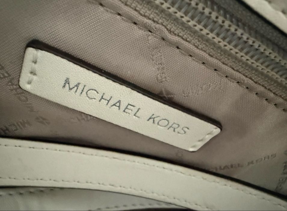 Geanta michael kors carmen