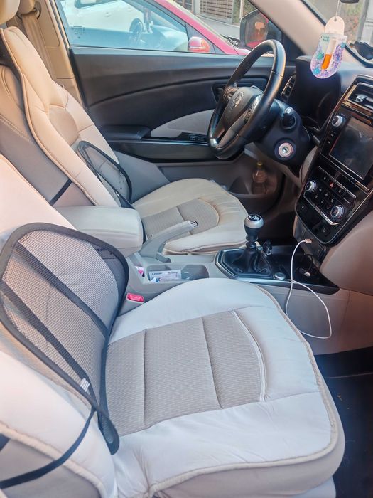 SsangYong Tivoli – 2021 – 47.000 km – Benzină – M6 – Stare excelentă