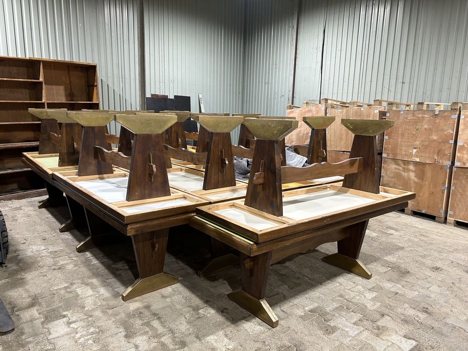 Vand 22 mese din lemn masiv