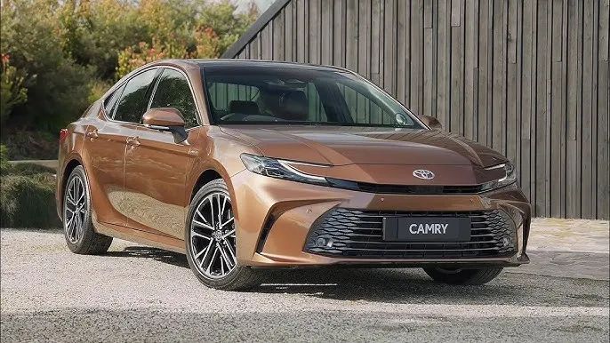 Toyota Camry Camry Hybrid EXECUTIVE 2025